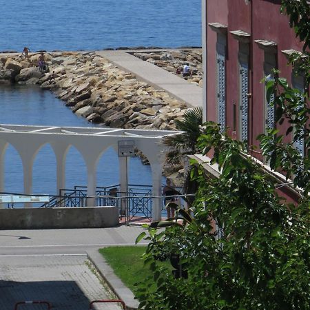 5 Rooms Affittacamere Civitavecchia Eksteriør bilde