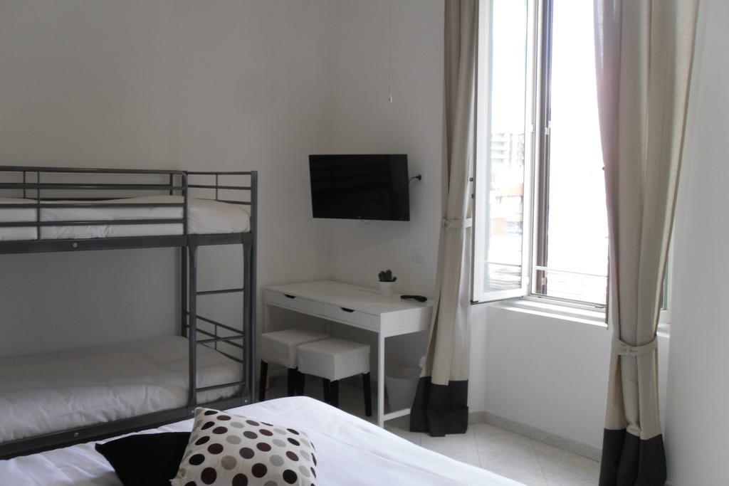 5 Rooms Affittacamere Civitavecchia Rom bilde