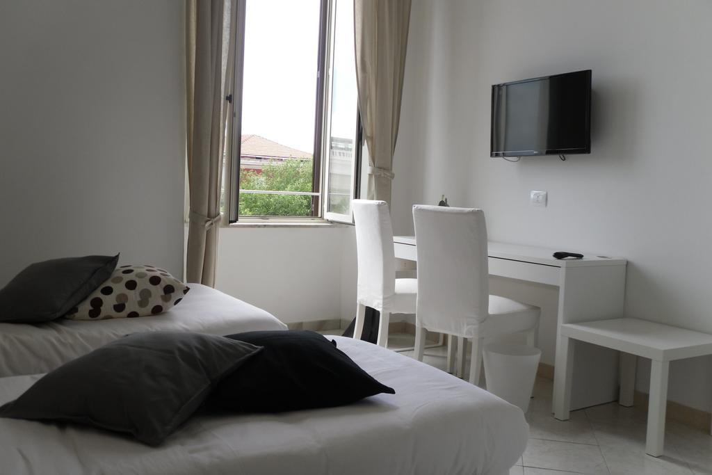 5 Rooms Affittacamere Civitavecchia Rom bilde